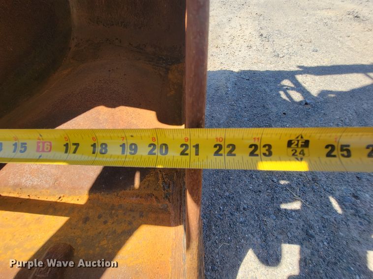 image for item IF9790 2016 Caterpillar 308E2 CR  mini excavator