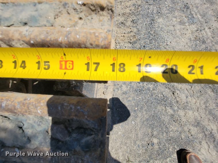 image for item IF9790 2016 Caterpillar 308E2 CR  mini excavator