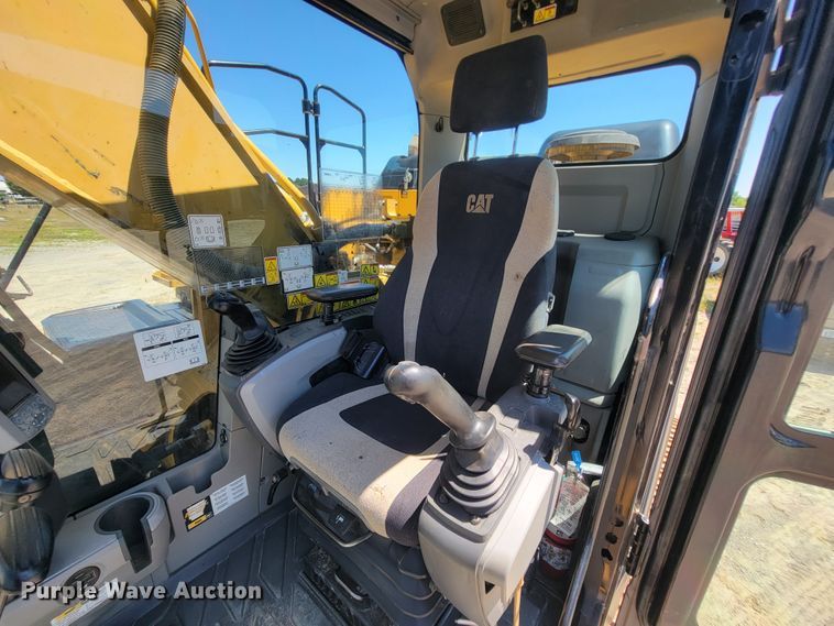 image for item IF9858 2014 Caterpillar 336EL  excavator