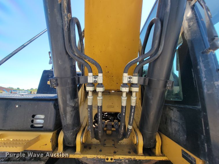 image for item IF9858 2014 Caterpillar 336EL  excavator