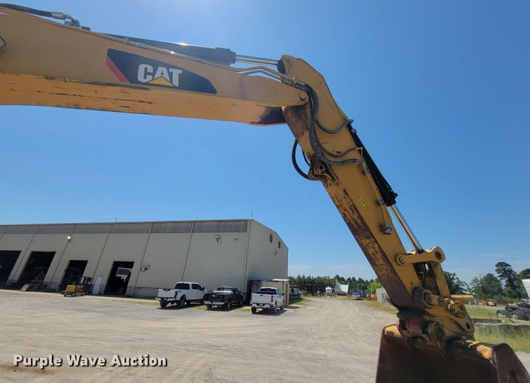 image for item IF9858 2014 Caterpillar 336EL  excavator