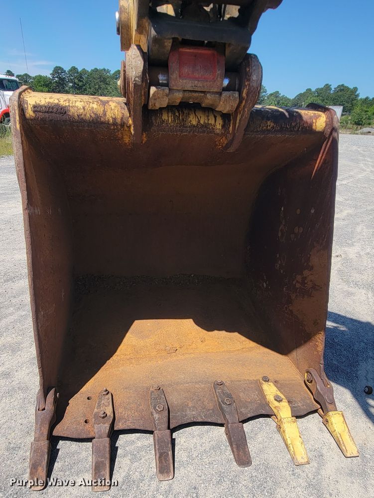 image for item IF9858 2014 Caterpillar 336EL  excavator