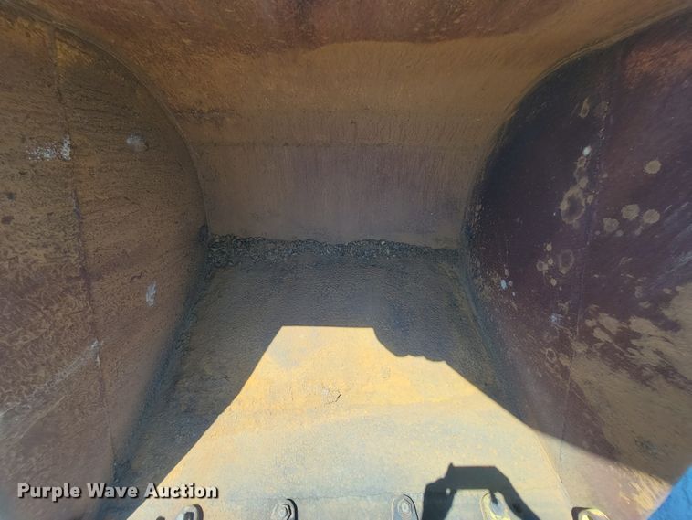 image for item IF9858 2014 Caterpillar 336EL  excavator