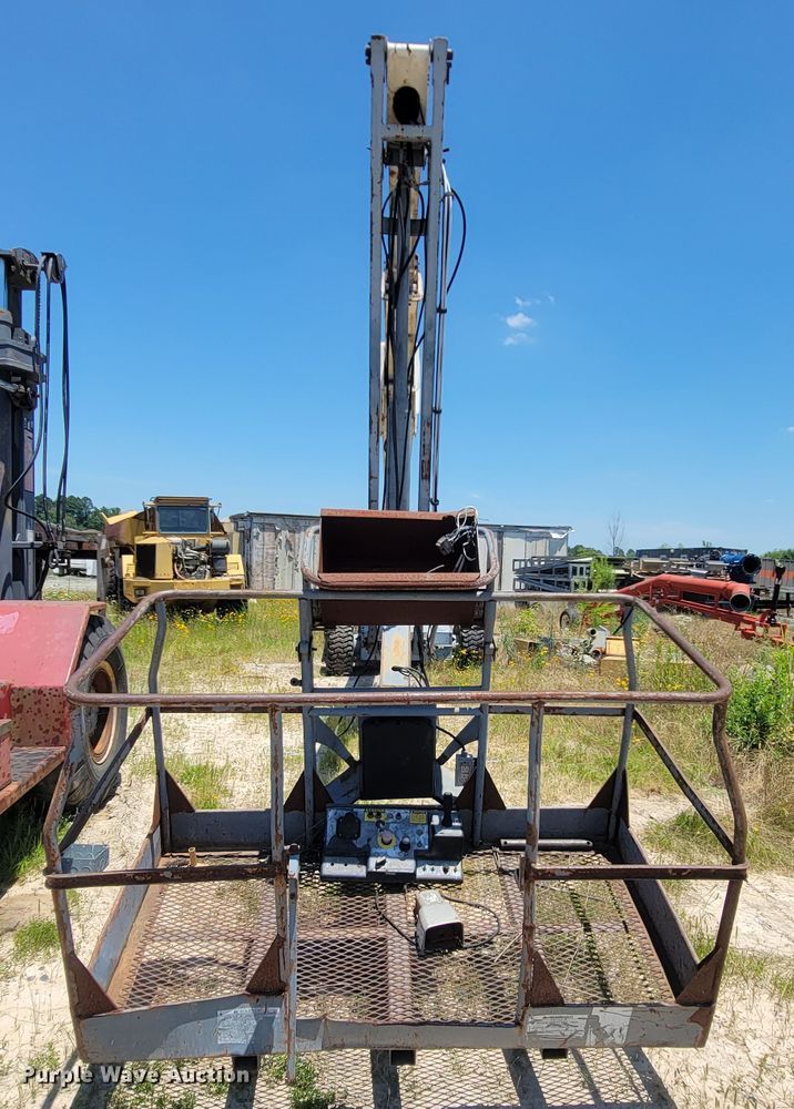 image for item IF9862 2001 Terex TB110  boom lift