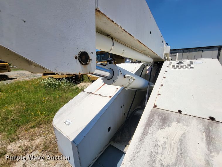 image for item IF9862 2001 Terex TB110  boom lift