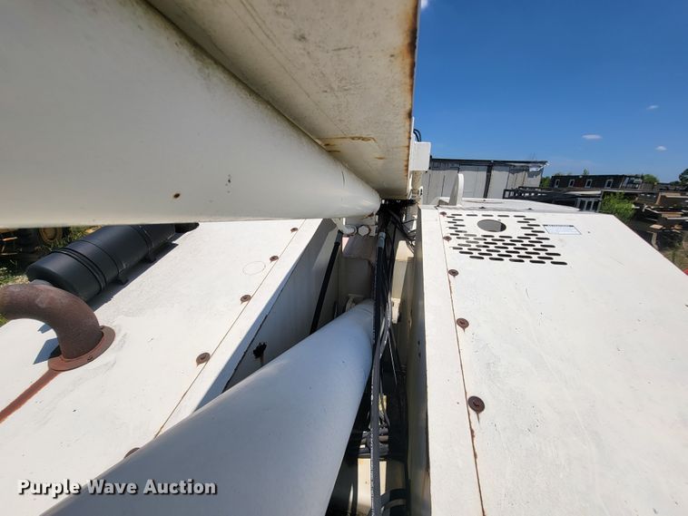 image for item IF9862 2001 Terex TB110  boom lift