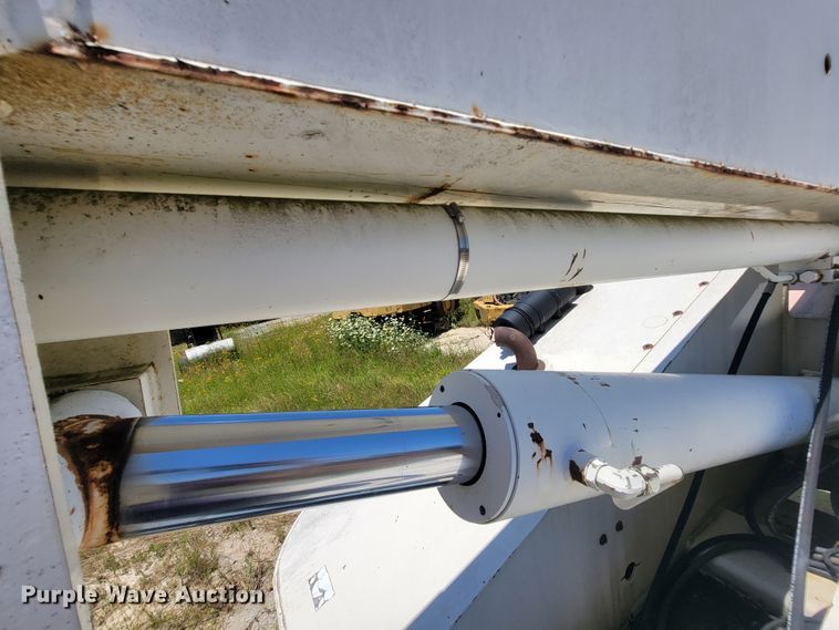 image for item IF9862 2001 Terex TB110  boom lift