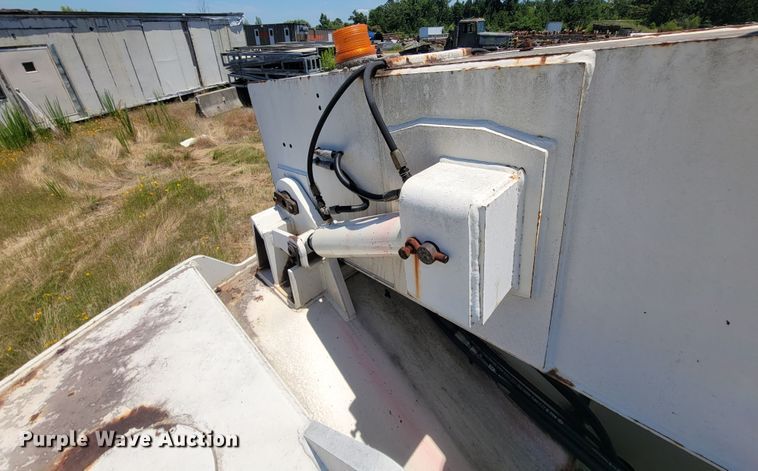 image for item IF9862 2001 Terex TB110  boom lift