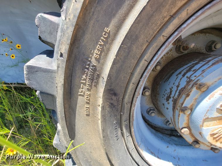 image for item IF9862 2001 Terex TB110  boom lift