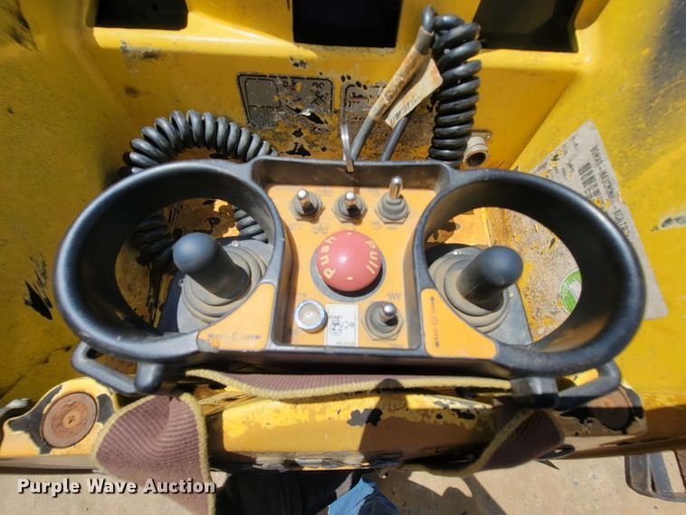 image for item IF9863 Bomag BMP8500  trench compactor