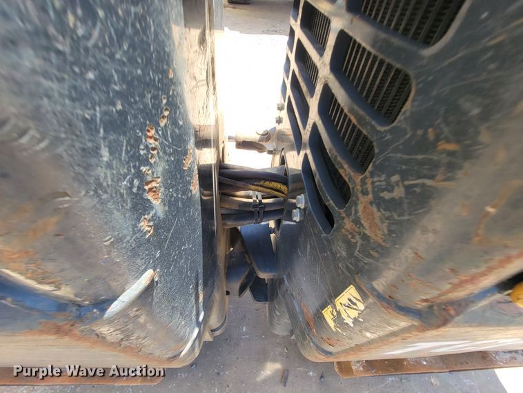 image for item IF9863 Bomag BMP8500  trench compactor