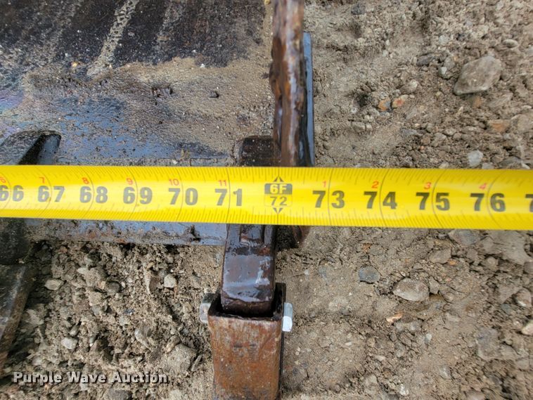 image for item IF9931 1998 New Holland LX885  skid steer loader