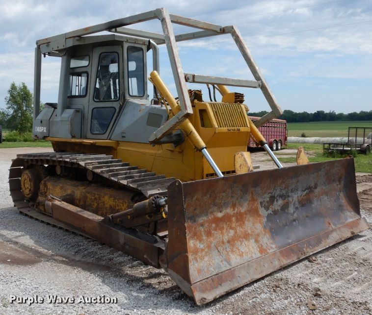 image for item II9539 1993 Komatsu D65PX-12  dozer