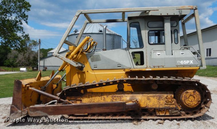 image for item II9539 1993 Komatsu D65PX-12  dozer