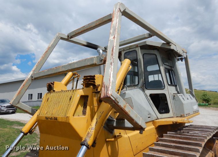 image for item II9539 1993 Komatsu D65PX-12  dozer