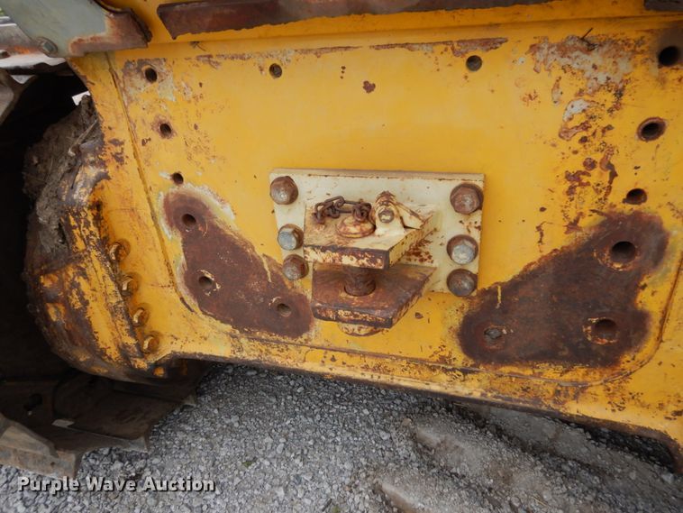 image for item II9539 1993 Komatsu D65PX-12  dozer