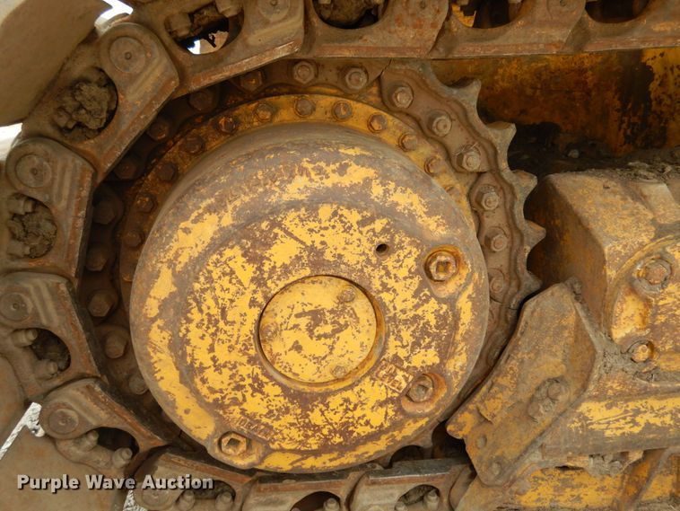 image for item II9539 1993 Komatsu D65PX-12  dozer