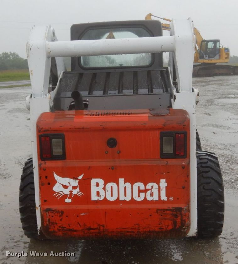 image for item II9560 2010 Bobcat S250  skid steer loader