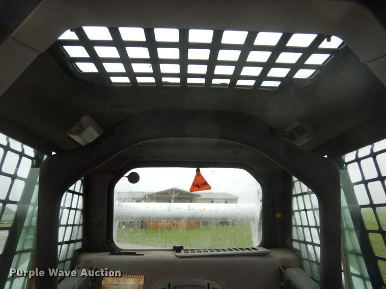 image for item II9560 2010 Bobcat S250  skid steer loader