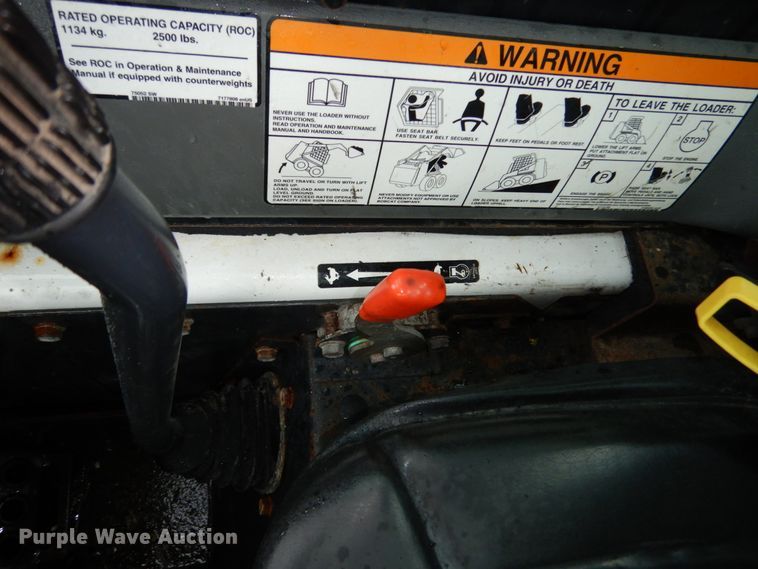 image for item II9560 2010 Bobcat S250  skid steer loader