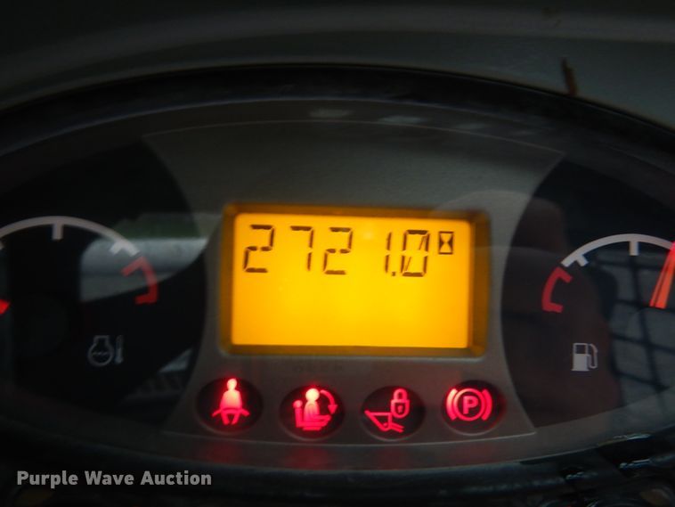 image for item II9560 2010 Bobcat S250  skid steer loader