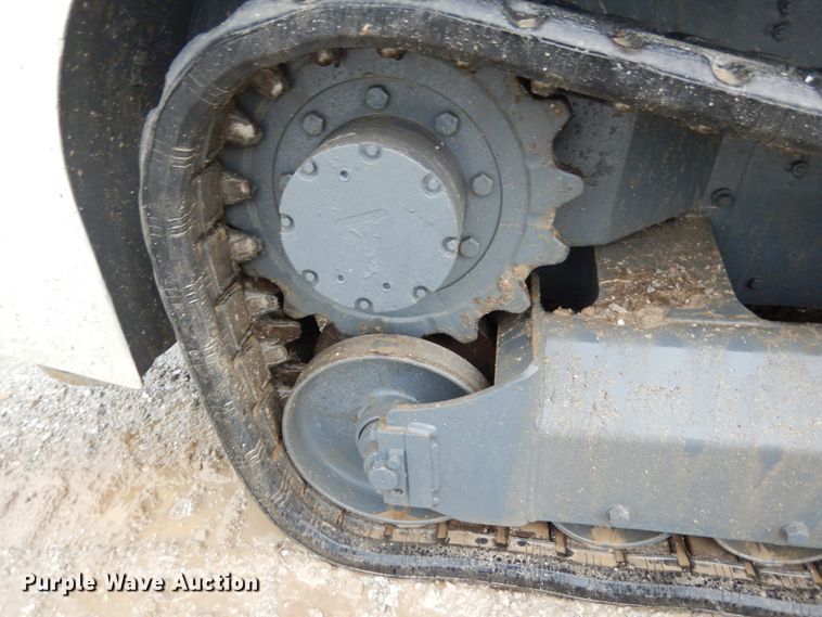 image for item II9561 2015 Takeuchi TL8  tracked skid steer loader