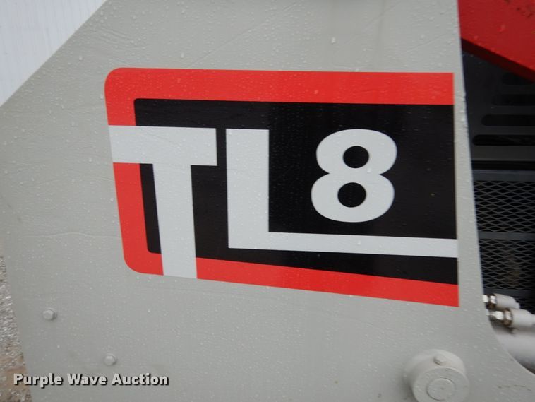 image for item II9561 2015 Takeuchi TL8  tracked skid steer loader