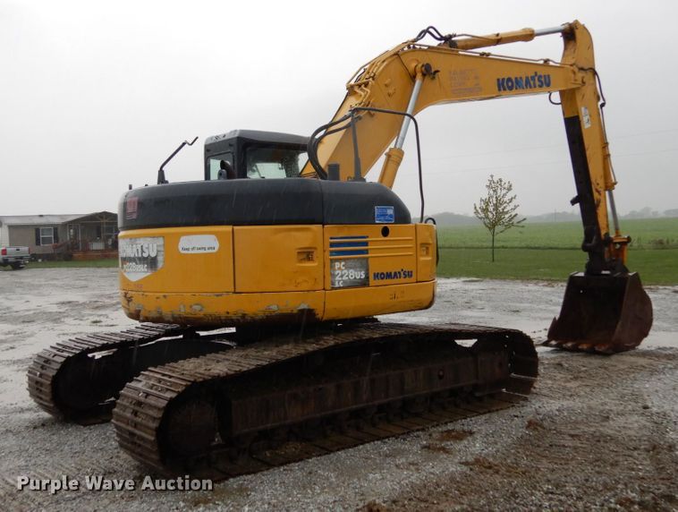 image for item II9563 2006 Komatsu PC228USLC-3N0  excavator