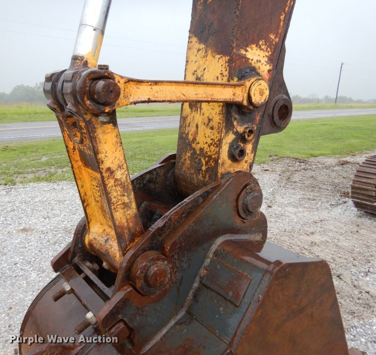 image for item II9563 2006 Komatsu PC228USLC-3N0  excavator