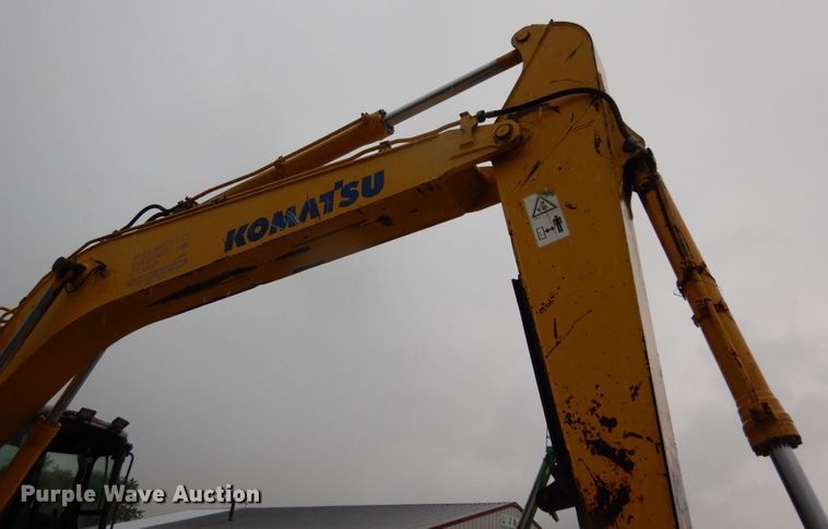 image for item II9563 2006 Komatsu PC228USLC-3N0  excavator