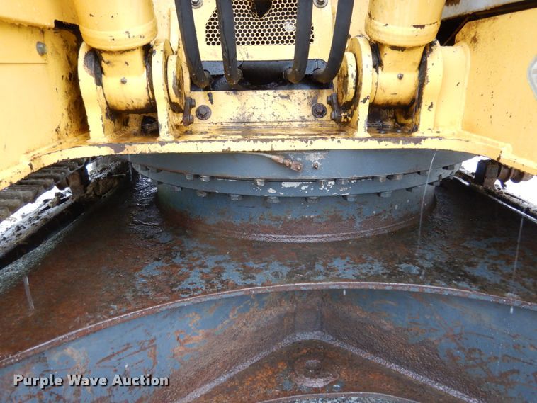 image for item II9563 2006 Komatsu PC228USLC-3N0  excavator