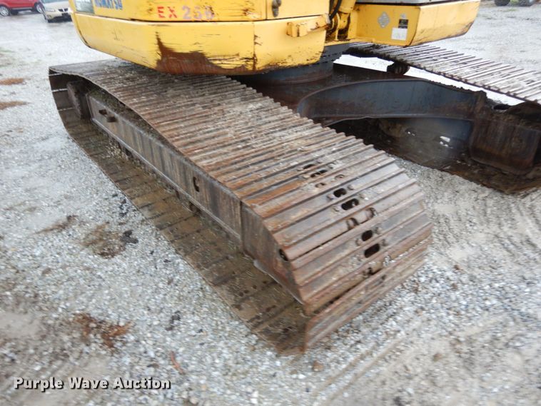 image for item II9563 2006 Komatsu PC228USLC-3N0  excavator