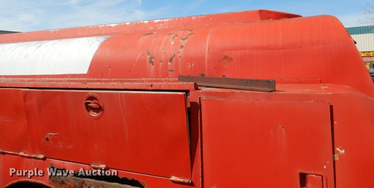 image for item II9905 Chevrolet C50  lube truck