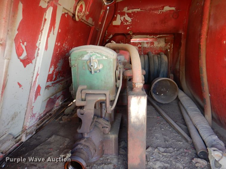 image for item II9905 Chevrolet C50  lube truck