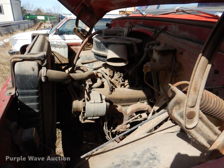 image for item II9905 Chevrolet C50  lube truck