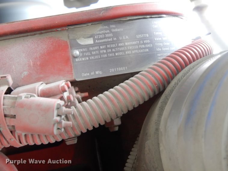 image for item IL9273 2012 Freightliner Business Class M2  refuse truck