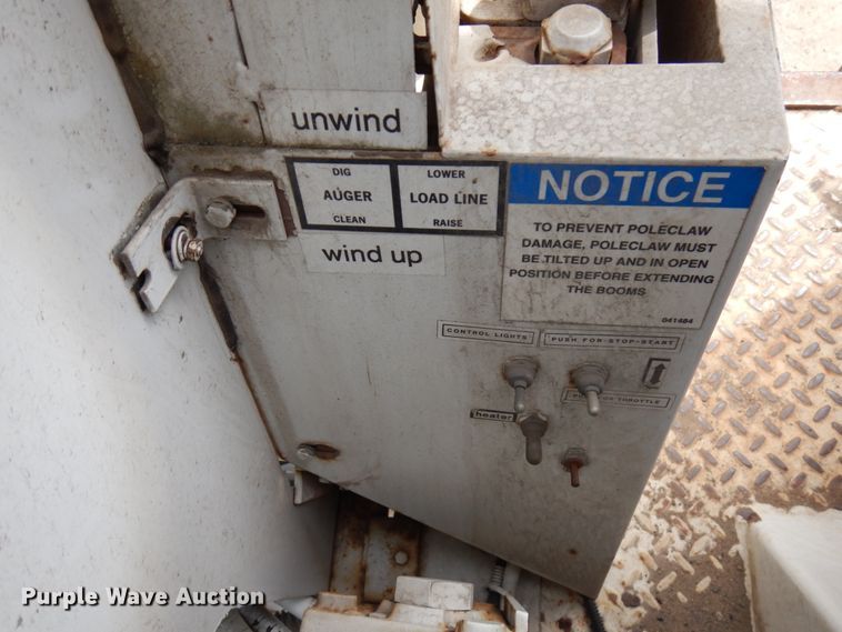 image for item IL9852 2000 Sterling L-Line  digger derrick truck