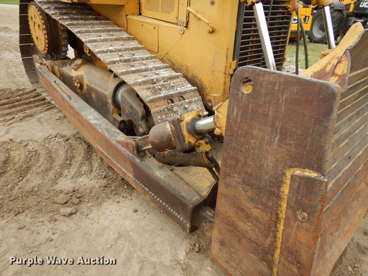 image for item IL9859 1999 Caterpillar D6R XL  dozer