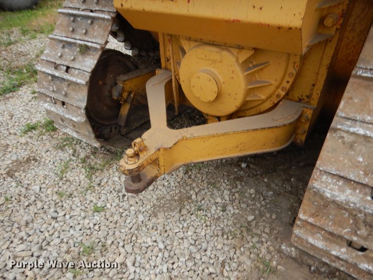 image for item IL9859 1999 Caterpillar D6R XL  dozer