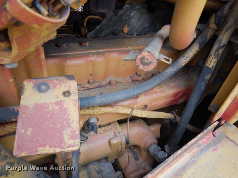 image for item IL9859 1999 Caterpillar D6R XL  dozer