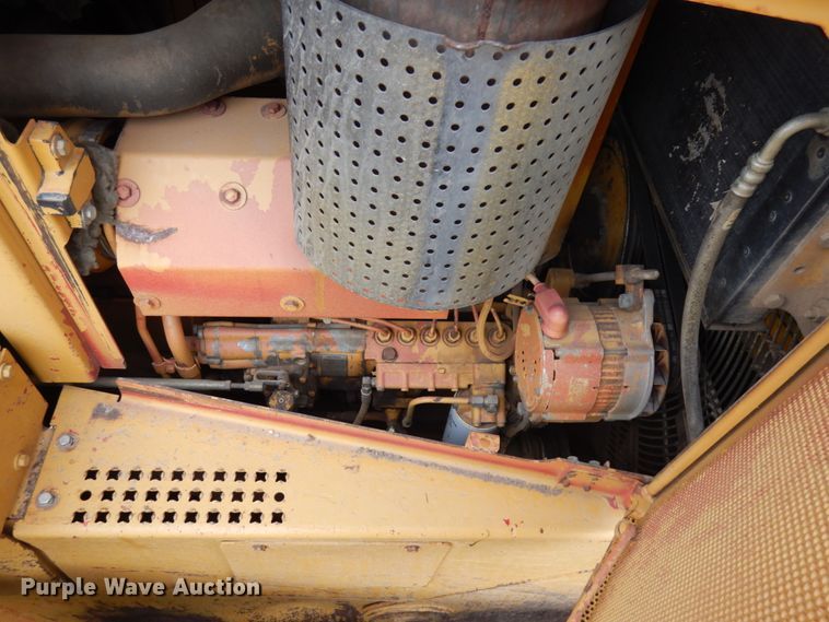 image for item IL9859 1999 Caterpillar D6R XL  dozer