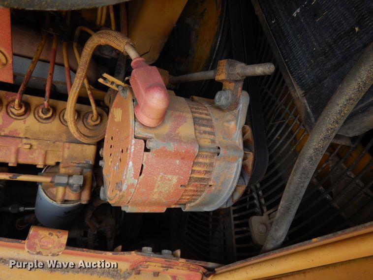 image for item IL9859 1999 Caterpillar D6R XL  dozer