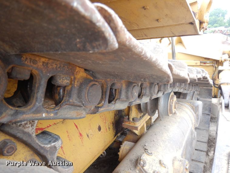 image for item IL9859 1999 Caterpillar D6R XL  dozer