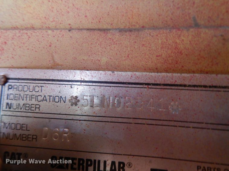 image for item IL9859 1999 Caterpillar D6R XL  dozer