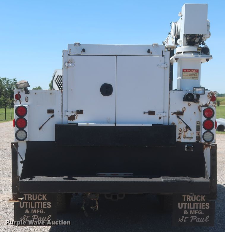 image for item IO9199 2014 Dodge Ram 5500HD  utility / service truck