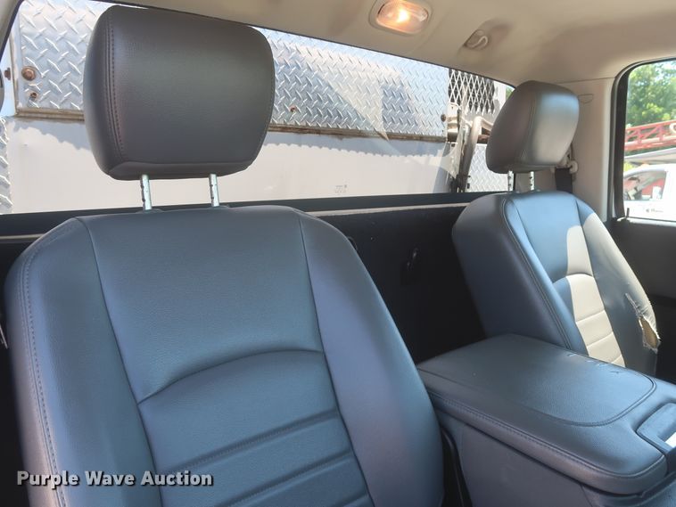 image for item IO9199 2014 Dodge Ram 5500HD  utility / service truck