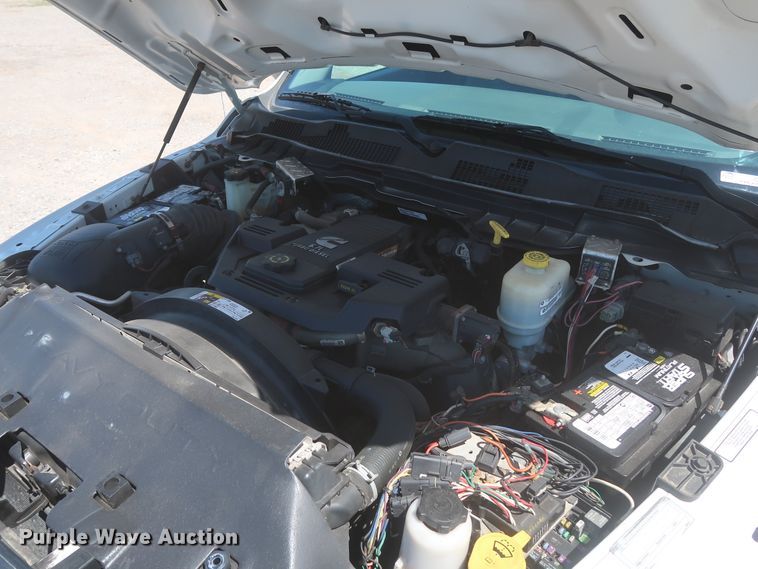 image for item IO9199 2014 Dodge Ram 5500HD  utility / service truck