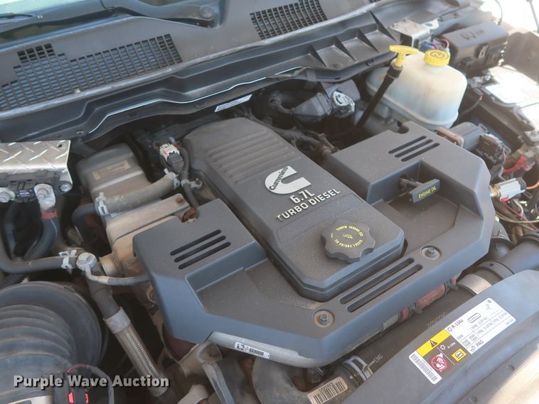 image for item IO9199 2014 Dodge Ram 5500HD  utility / service truck