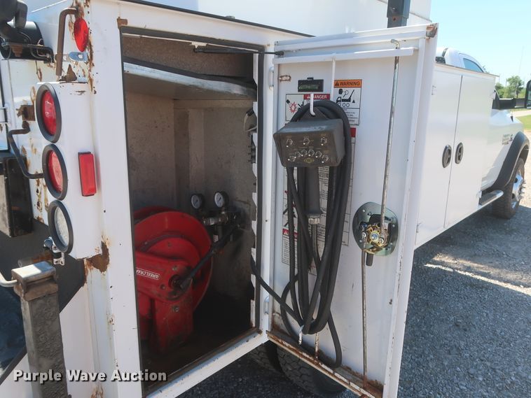 image for item IO9199 2014 Dodge Ram 5500HD  utility / service truck