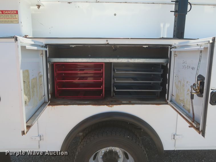 image for item IO9199 2014 Dodge Ram 5500HD  utility / service truck